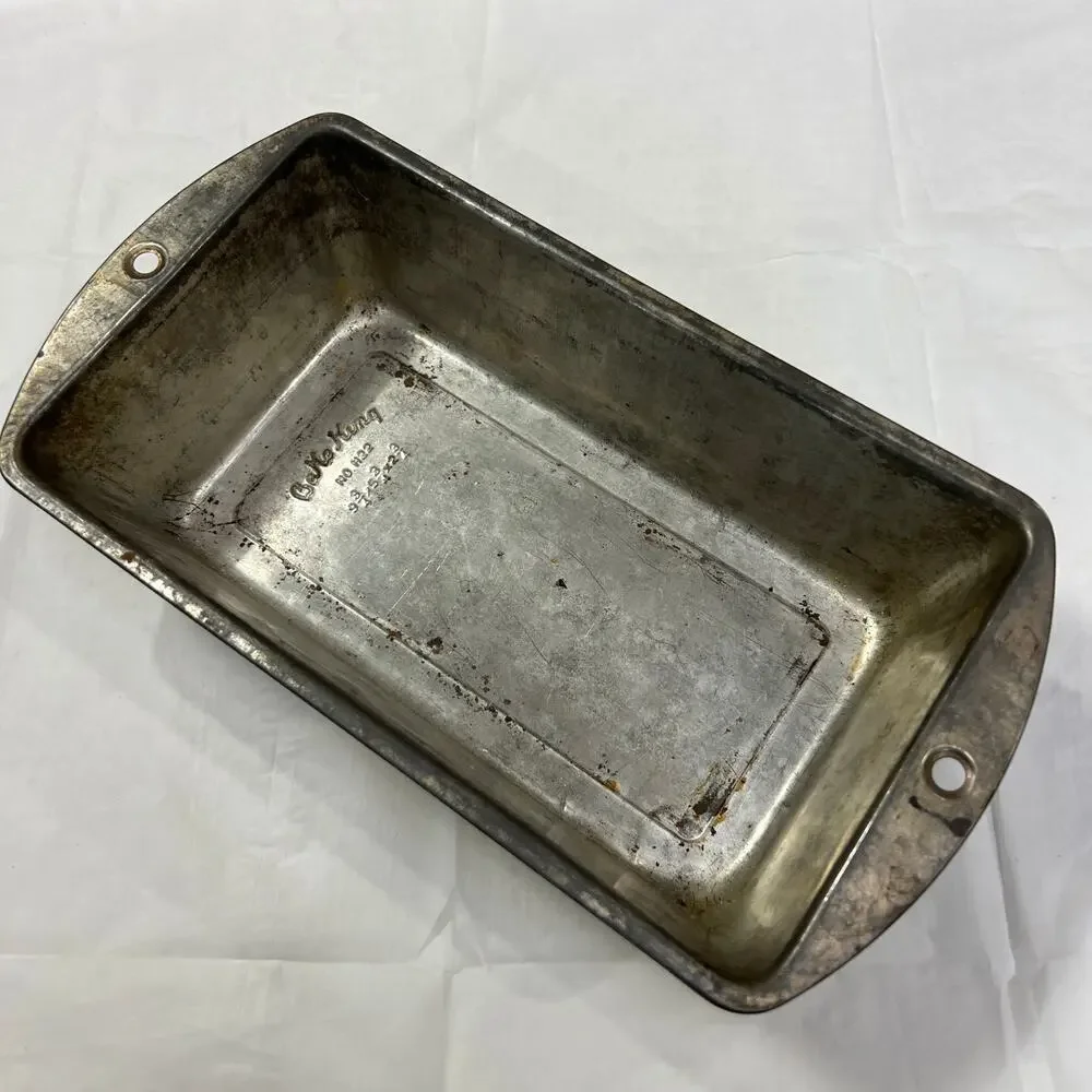 Vintage Bake King No H22 Bread Loaf Pan 9¾x5¾x2¾ Metal Bakeware USA Rustic
